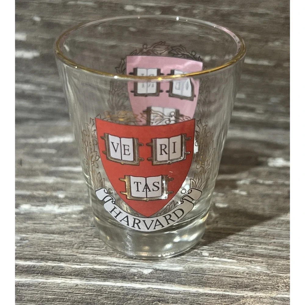 Harvard University VERITAS Truth‎ Motto Shield Logo 2oz Gold Trim 2.25in Tall